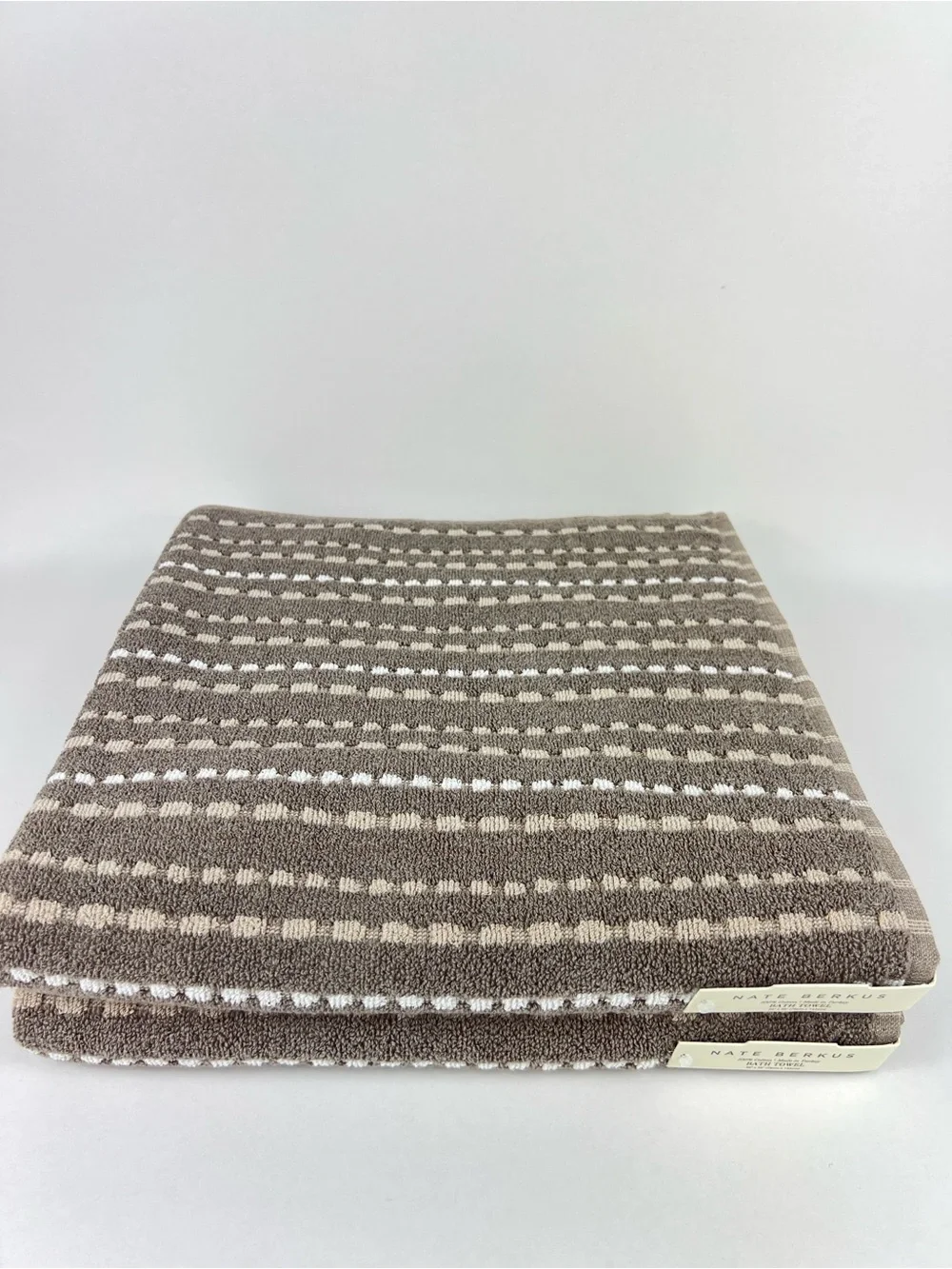 Nate Berkus Bath Towels Taupe Tan White Striped Made in Turkey Cotton 2 Pc NEW
